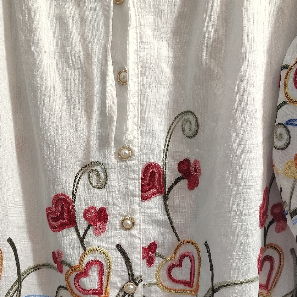 Art of Rajasthan White Embroidered Blouse - Picture 3 of 11